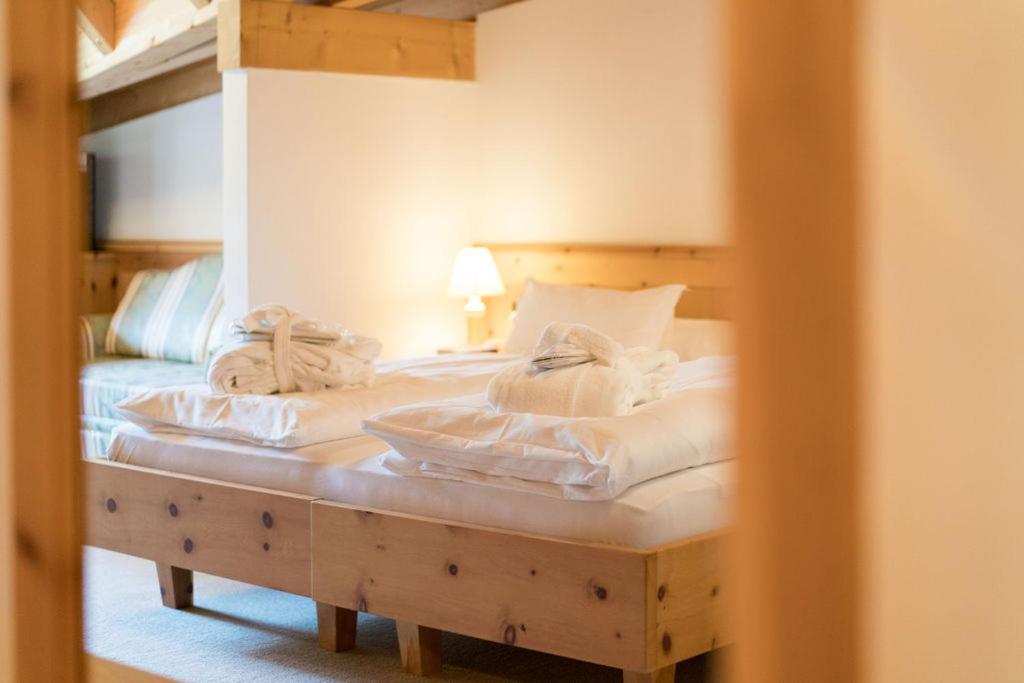 Hotel Asterbel Браєс Екстер'єр фото