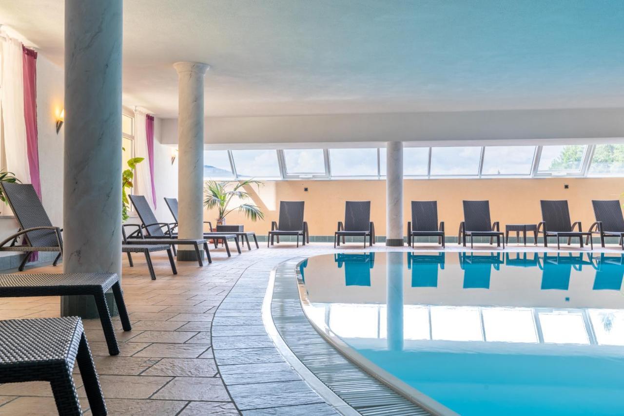 Hotel Asterbel Браєс Екстер'єр фото