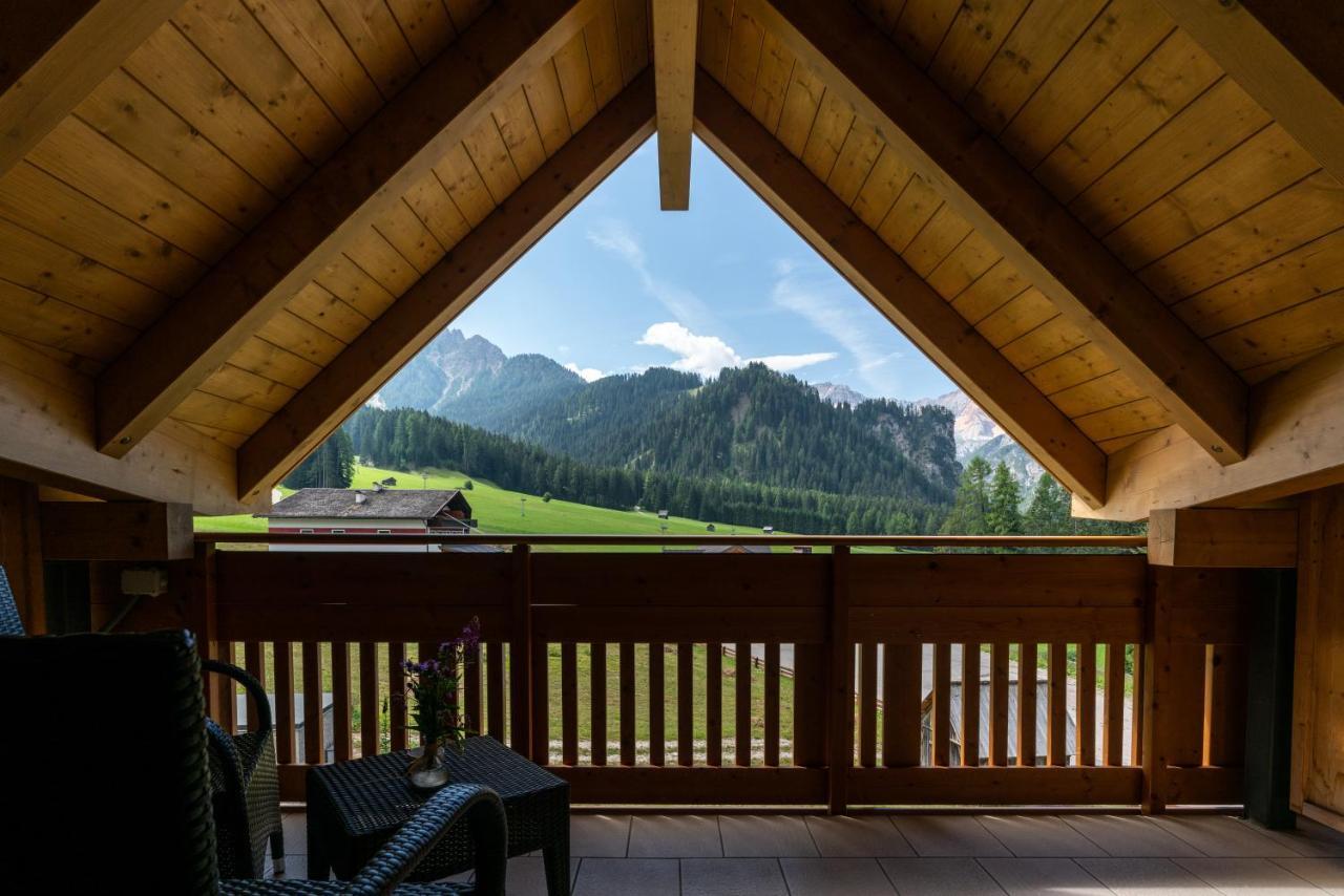 Hotel Asterbel Браєс Екстер'єр фото